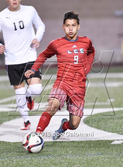 Thumbnail 1 in Clark vs Lee [Robert E.] (6A Region 4 Area) photogallery.