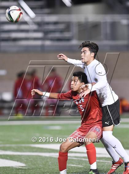 Thumbnail 3 in Clark vs Lee [Robert E.] (6A Region 4 Area) photogallery.