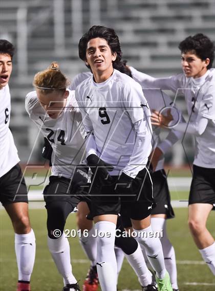 Thumbnail 2 in Clark vs Lee [Robert E.] (6A Region 4 Area) photogallery.