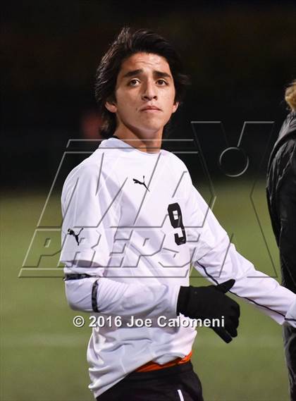 Thumbnail 3 in Clark vs Lee [Robert E.] (6A Region 4 Area) photogallery.