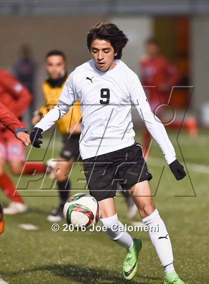Thumbnail 1 in Clark vs Lee [Robert E.] (6A Region 4 Area) photogallery.