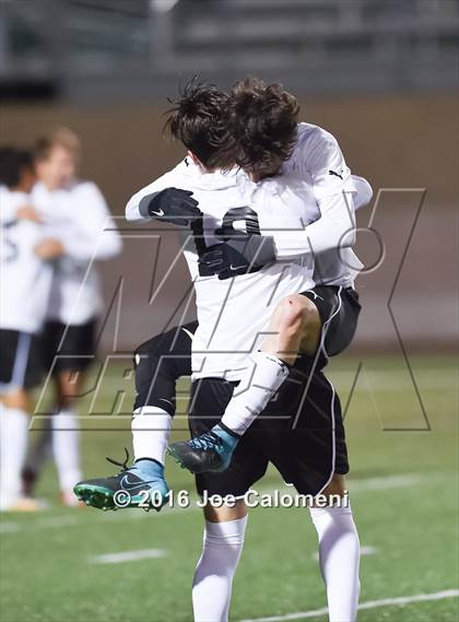 Thumbnail 3 in Clark vs Lee [Robert E.] (6A Region 4 Area) photogallery.