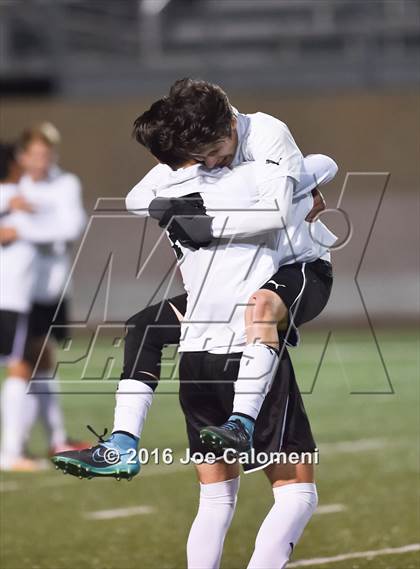 Thumbnail 2 in Clark vs Lee [Robert E.] (6A Region 4 Area) photogallery.
