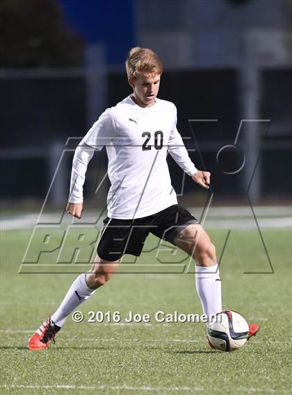Thumbnail 1 in Clark vs Lee [Robert E.] (6A Region 4 Area) photogallery.