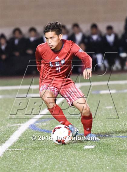 Thumbnail 3 in Clark vs Lee [Robert E.] (6A Region 4 Area) photogallery.
