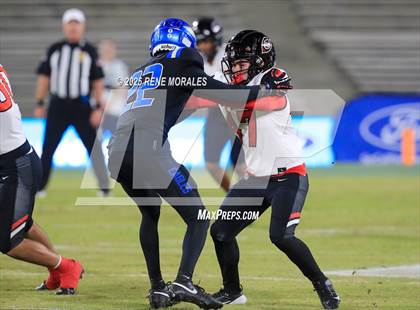 Thumbnail 2 in Centennial vs Santa Margarita (CIF SS Division 1 Final) photogallery.