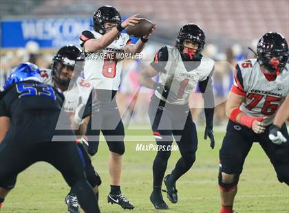 Thumbnail 2 in Centennial vs Santa Margarita (CIF SS Division 1 Final) photogallery.