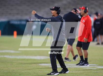 Thumbnail 2 in Centennial vs Santa Margarita (CIF SS Division 1 Final) photogallery.