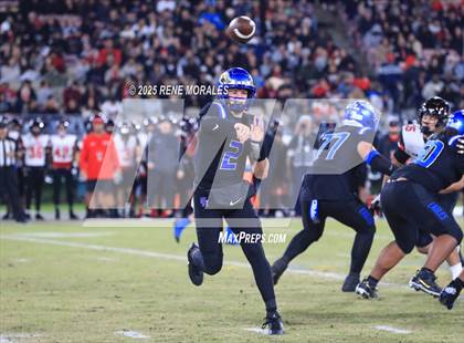 Thumbnail 1 in Centennial vs Santa Margarita (CIF SS Division 1 Final) photogallery.