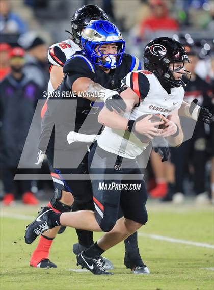 Thumbnail 2 in Centennial vs Santa Margarita (CIF SS Division 1 Final) photogallery.