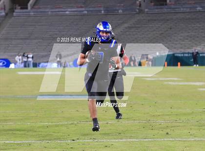 Thumbnail 1 in Centennial vs Santa Margarita (CIF SS Division 1 Final) photogallery.