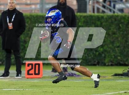 Thumbnail 3 in Centennial vs Santa Margarita (CIF SS Division 1 Final) photogallery.