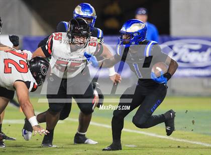 Thumbnail 3 in Centennial vs Santa Margarita (CIF SS Division 1 Final) photogallery.