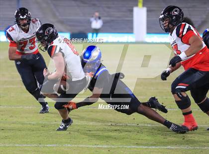 Thumbnail 3 in Centennial vs Santa Margarita (CIF SS Division 1 Final) photogallery.