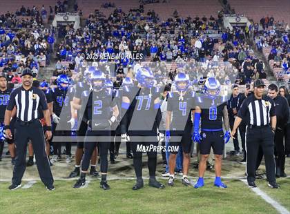Thumbnail 2 in Centennial vs Santa Margarita (CIF SS Division 1 Final) photogallery.
