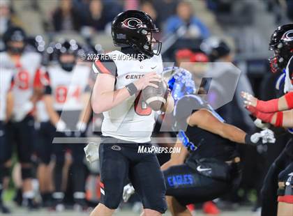 Thumbnail 2 in Centennial vs Santa Margarita (CIF SS Division 1 Final) photogallery.