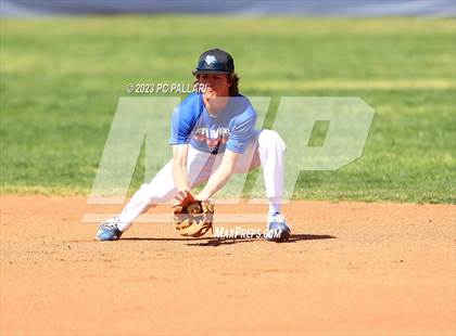 Thumbnail 1 in Folsom @ Oak Ridge photogallery.