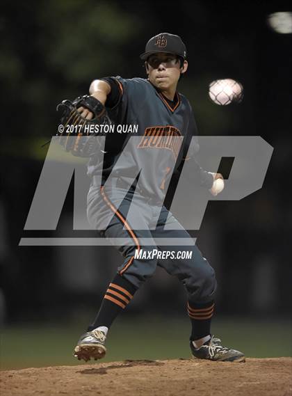 Thumbnail 3 in Mira Costa vs Huntington Beach (Boras Classic South) photogallery.