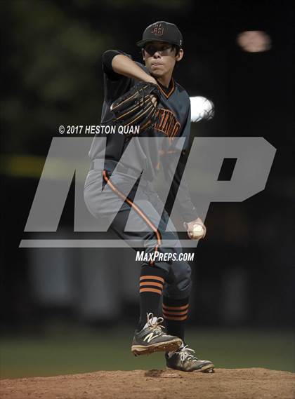 Thumbnail 2 in Mira Costa vs Huntington Beach (Boras Classic South) photogallery.