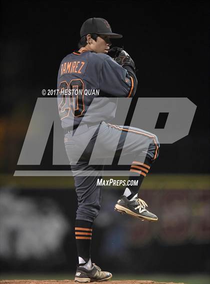 Thumbnail 3 in Mira Costa vs Huntington Beach (Boras Classic South) photogallery.