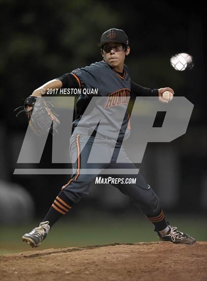 Thumbnail 2 in Mira Costa vs Huntington Beach (Boras Classic South) photogallery.