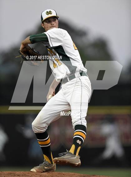 Thumbnail 3 in Mira Costa vs Huntington Beach (Boras Classic South) photogallery.