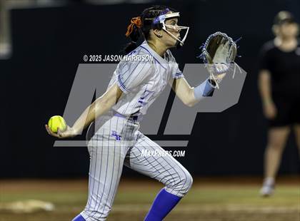 Thumbnail 2 in Melissa vs. Barbers Hill (UIL Softball 5A D1 Final) photogallery.