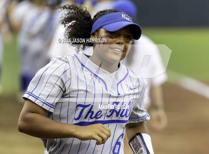 Thumbnail 1 in Melissa vs. Barbers Hill (UIL Softball 5A D1 Final) photogallery.