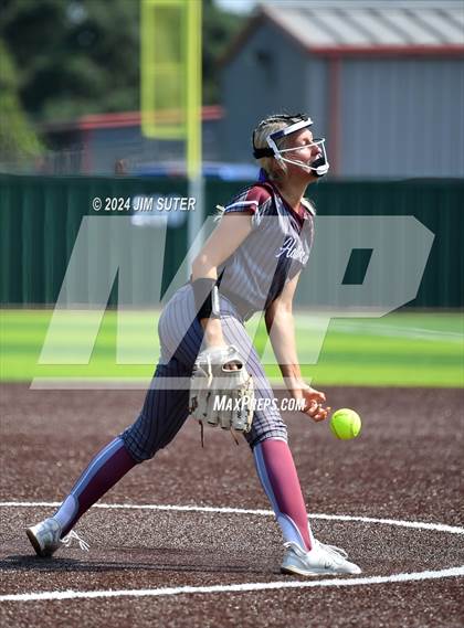 Thumbnail 2 in Columbus vs Hallettsville (UIL 3A Regional Final) Game 2 photogallery.