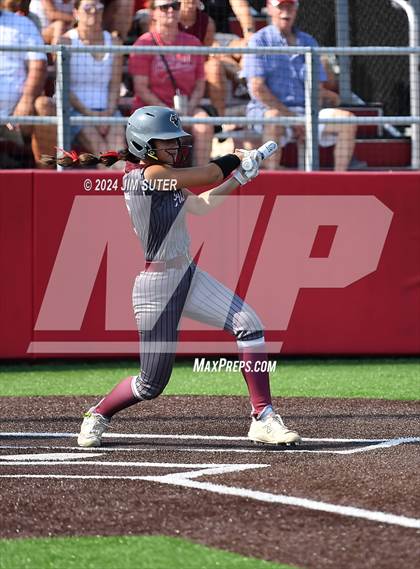 Thumbnail 1 in Columbus vs Hallettsville (UIL 3A Regional Final) Game 2 photogallery.