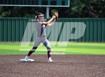 Thumbnail 3 in Columbus vs Hallettsville (UIL 3A Regional Final) Game 2 photogallery.