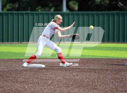 Thumbnail 1 in Columbus vs Hallettsville (UIL 3A Regional Final) Game 2 photogallery.