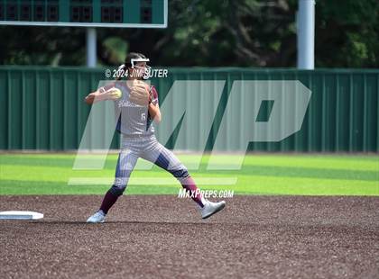Thumbnail 3 in Columbus vs Hallettsville (UIL 3A Regional Final) Game 2 photogallery.