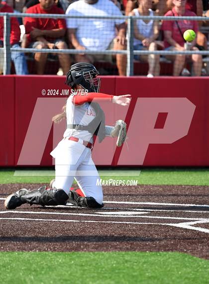 Thumbnail 1 in Columbus vs Hallettsville (UIL 3A Regional Final) Game 2 photogallery.