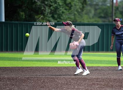 Thumbnail 3 in Columbus vs Hallettsville (UIL 3A Regional Final) Game 2 photogallery.