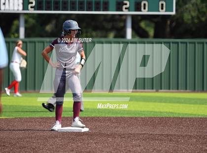 Thumbnail 1 in Columbus vs Hallettsville (UIL 3A Regional Final) Game 2 photogallery.