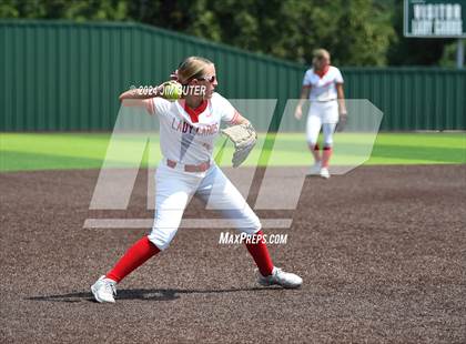 Thumbnail 1 in Columbus vs Hallettsville (UIL 3A Regional Final) Game 2 photogallery.