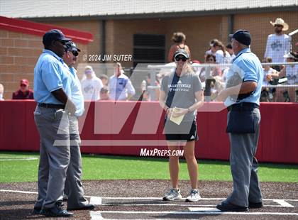 Thumbnail 1 in Columbus vs Hallettsville (UIL 3A Regional Final) Game 2 photogallery.