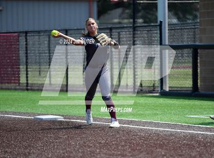 Thumbnail 1 in Columbus vs Hallettsville (UIL 3A Regional Final) Game 2 photogallery.