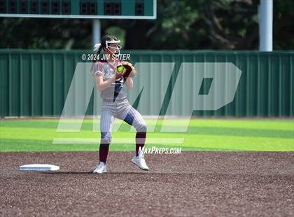 Thumbnail 2 in Columbus vs Hallettsville (UIL 3A Regional Final) Game 2 photogallery.