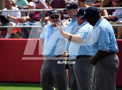 Thumbnail 2 in Columbus vs Hallettsville (UIL 3A Regional Final) Game 2 photogallery.