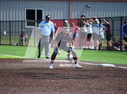 Thumbnail 2 in Columbus vs Hallettsville (UIL 3A Regional Final) Game 2 photogallery.