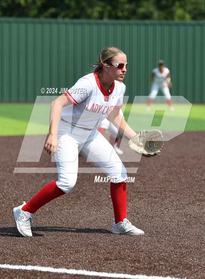 Thumbnail 3 in Columbus vs Hallettsville (UIL 3A Regional Final) Game 2 photogallery.