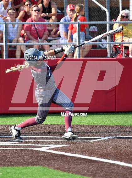Thumbnail 2 in Columbus vs Hallettsville (UIL 3A Regional Final) Game 2 photogallery.