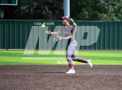 Thumbnail 2 in Columbus vs Hallettsville (UIL 3A Regional Final) Game 2 photogallery.