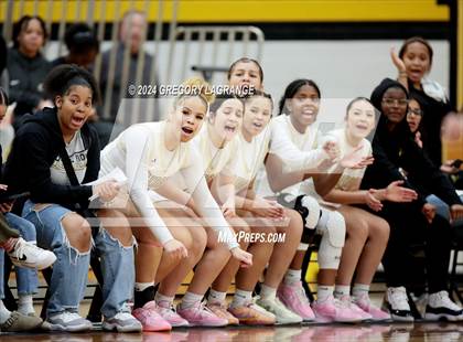 Thumbnail 1 in Ponder vs Fossil ridge photogallery.