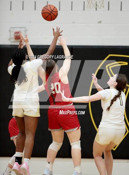 Thumbnail 3 in Ponder vs Fossil ridge photogallery.