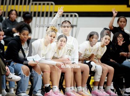 Thumbnail 3 in Ponder vs Fossil ridge photogallery.