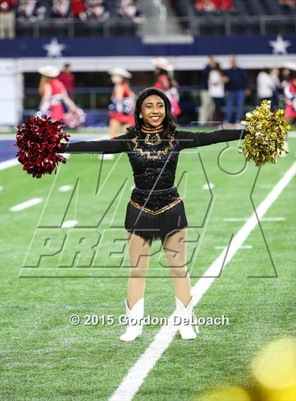 Thumbnail 3 in South Grand Prairie vs. Ryan (UIL 6A Area Playoff) photogallery.