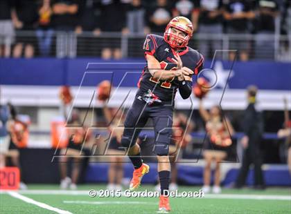 Thumbnail 2 in South Grand Prairie vs. Ryan (UIL 6A Area Playoff) photogallery.